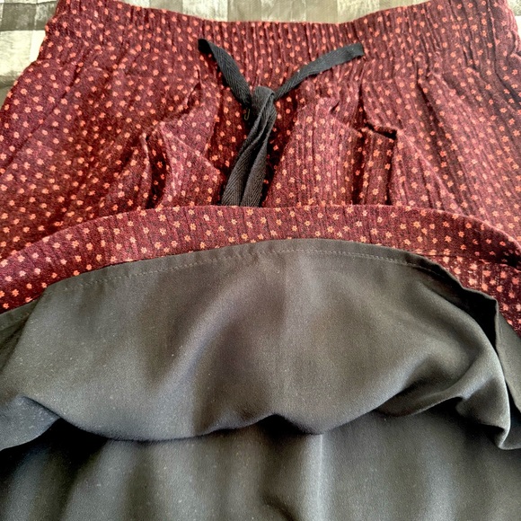 KIMCHI BLUE LINED SKIRT SIZE XS NWOT - Picture 2 of 3